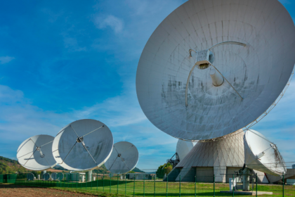Cámara de Telecomunicaciones abogó por cambios en el marco regulatorio para mejorar servicio de Internet