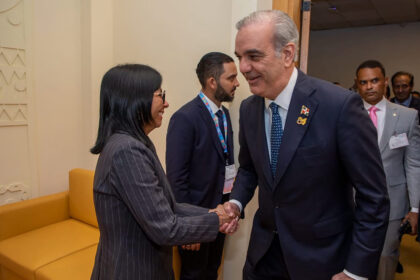 República Dominicana evalúa retomar la compra de combustible a Venezuela