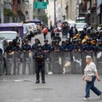 PNB impide que marcha de trabajadores y jubilados llegue a Miraflores 