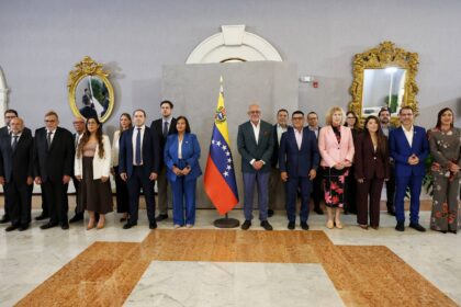 Chavismo y oposición culminaron la tercera ronda de diálogo en Venezuela