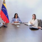 Delcy Rodríguez anunció la suspensión de la obligatoriedad de las máquinas fiscales en Venezuela