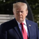 Trump afirmó que EE UU recibirá “como regalo” un millón de barriles de petróleo de Venezuela