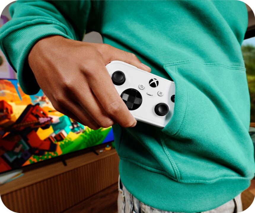 Lanzaron al mercado XBOX Nano, un control de bolsillo para jugar en cualquier lugar