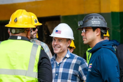 John Barrett visitó instalaciones y minas en Bolívar para evaluar inversiones del sector en Venezuela