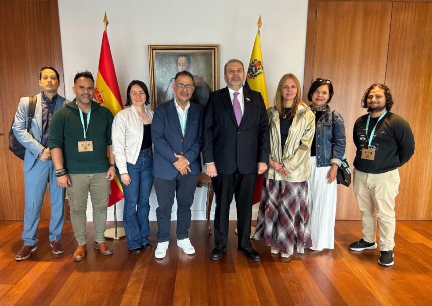 Profesionales venezolanos buscan impulsar el cine nacional en el circuito audiovisual iberoamericano