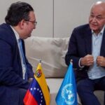 El alto comisionado de la ONU para los Refugiados llegó al país para revisar la agenda humanitaria