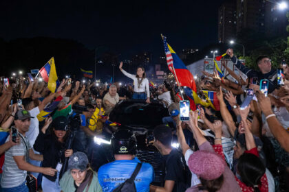 En imágenes: así fue el recibimiento de María Corina Machado en Caracas