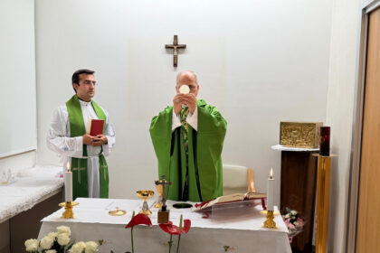 El papa muestra “una mejoría constante” y recupera autonomía tras su operación de pulmón