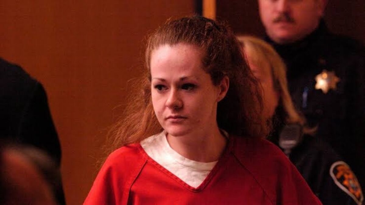 #TeExplicamos | ¿Quién es Christa Pike, la mujer que lleva 30 años en el corredor de la muerte en Tennessee y sobrevivió a su ejecución?