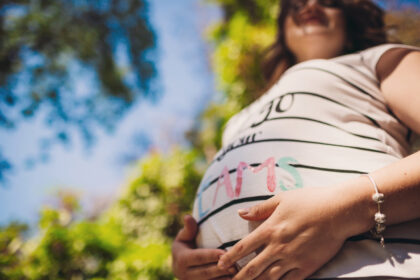 La OMS pidió un seguimiento de los efectos de las olas de calor en embarazadas y niños